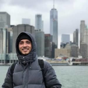 Meet your Posher, Fatos